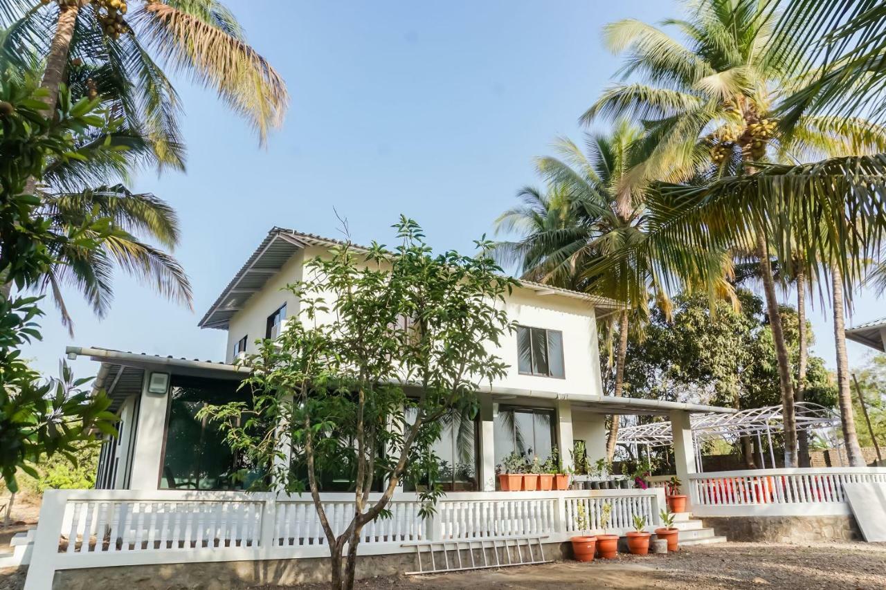 Oyo 29156 Nisarg Holiday Resort Ambli Exterior photo