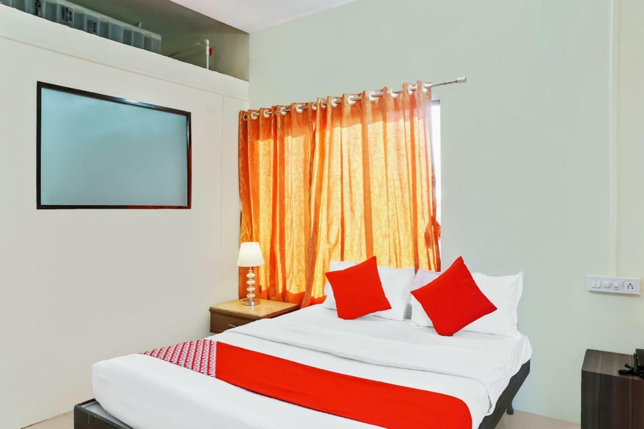 Oyo 29156 Nisarg Holiday Resort Ambli Exterior photo